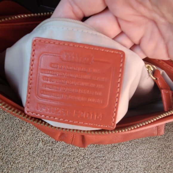 Orange Coach Ashley Leather "Hippie" Bag - Picture 3 of 6